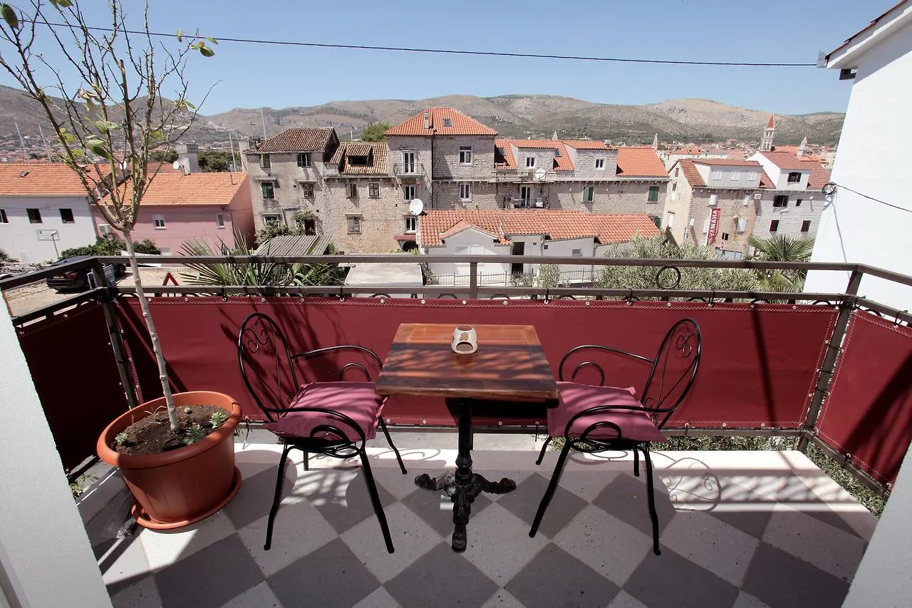 Guesthouse Kate تروغير 3*,  كرواتيا